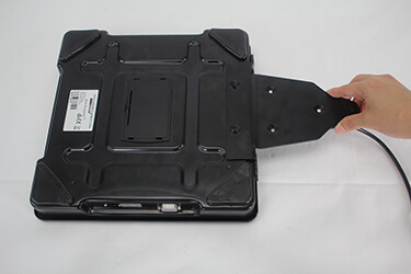 Align Black Metal Support With Top Pan