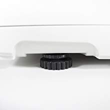 Luna precision balances feet